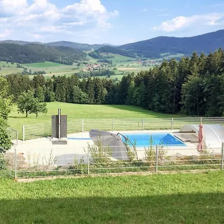 Apartment Baierweg Sleeps 8 Pool Wifi